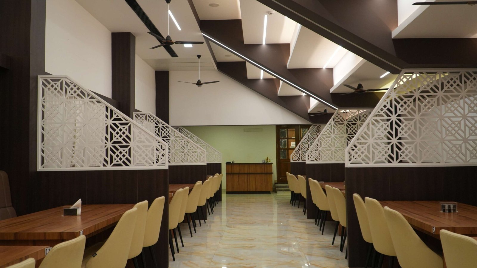 Anitha Parthiban (47)