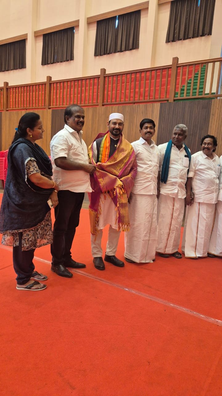 BJP Leader Ibrahim at HotelAnithaparthiban (5)