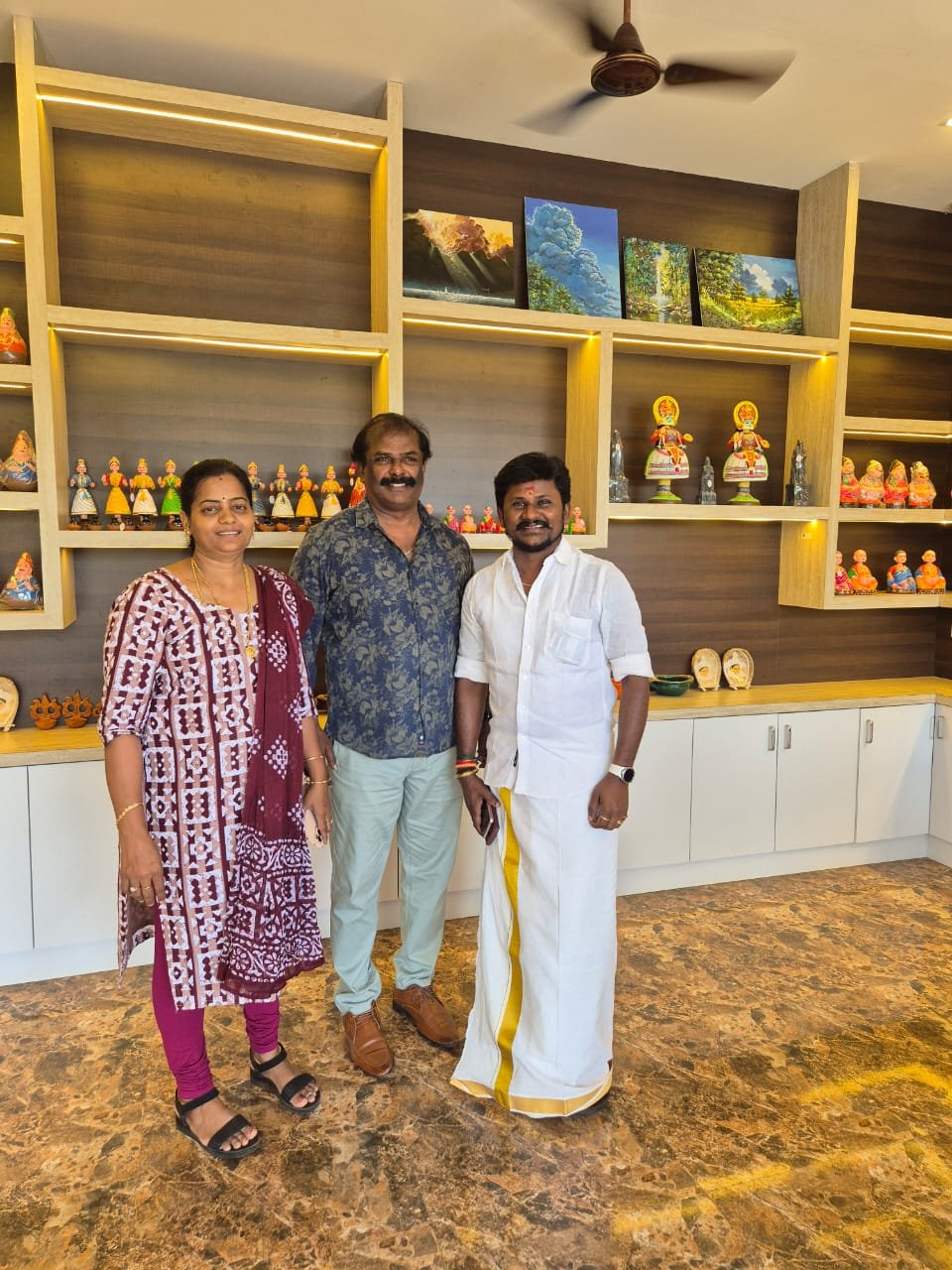 Singer Senthilganesh at Hotelanithaparthiban (7)