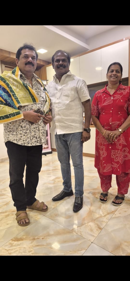 Suresh Gopi at hotel anitha parthiban (1)